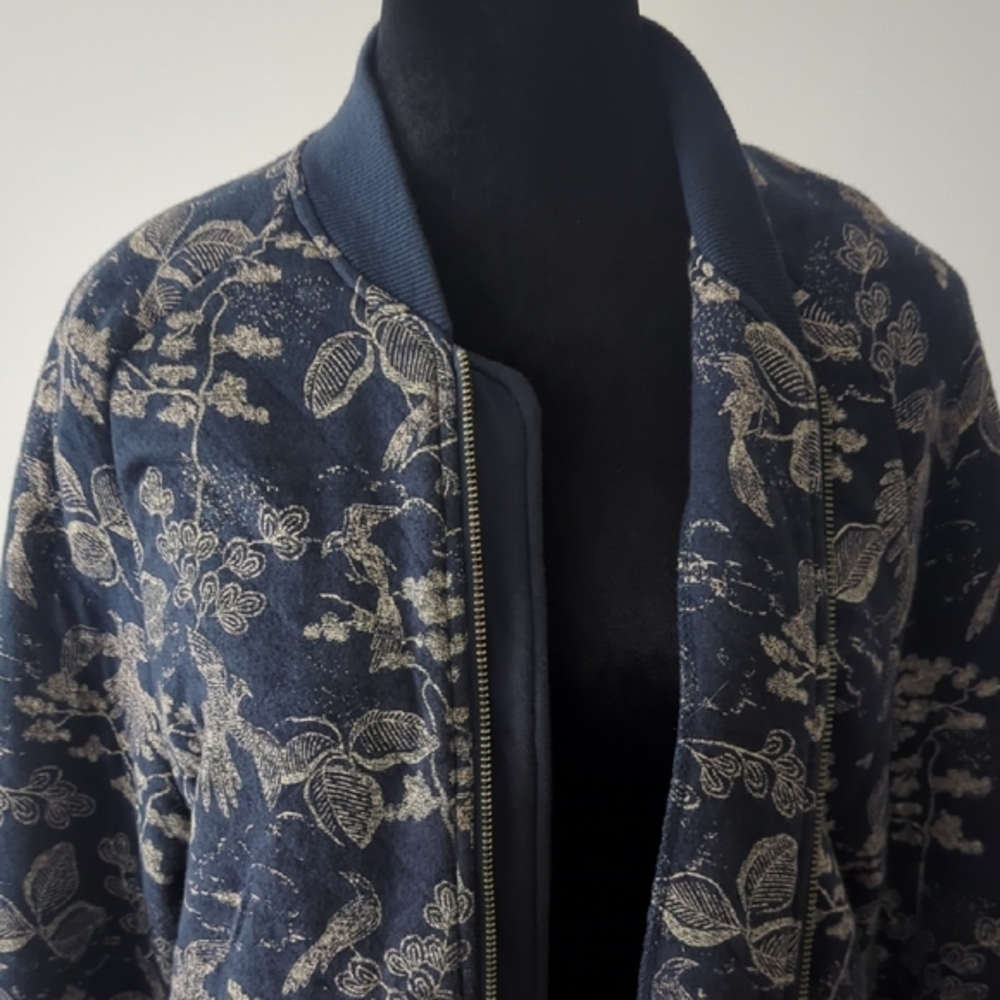 Frank + Oak Quilted Botanical Print Design Jacket in Rich Navy - Picture 8 of 10